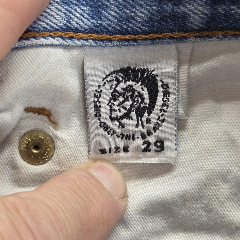 Vintage Diesel Jeans Womens Blue Basic Tapered Zip Fly Made Italy Fits 25x28 - Picture 7 of 16